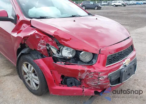 2012 Chevrolet Sonic 2Lt из США, поврежденный, VIN 1G1JC5SH5C4110771